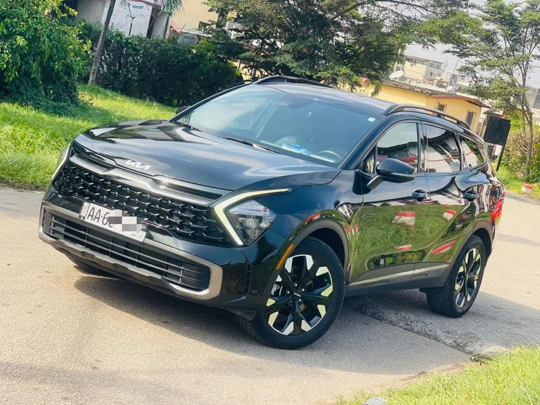 KIA SPORTAGE 4X