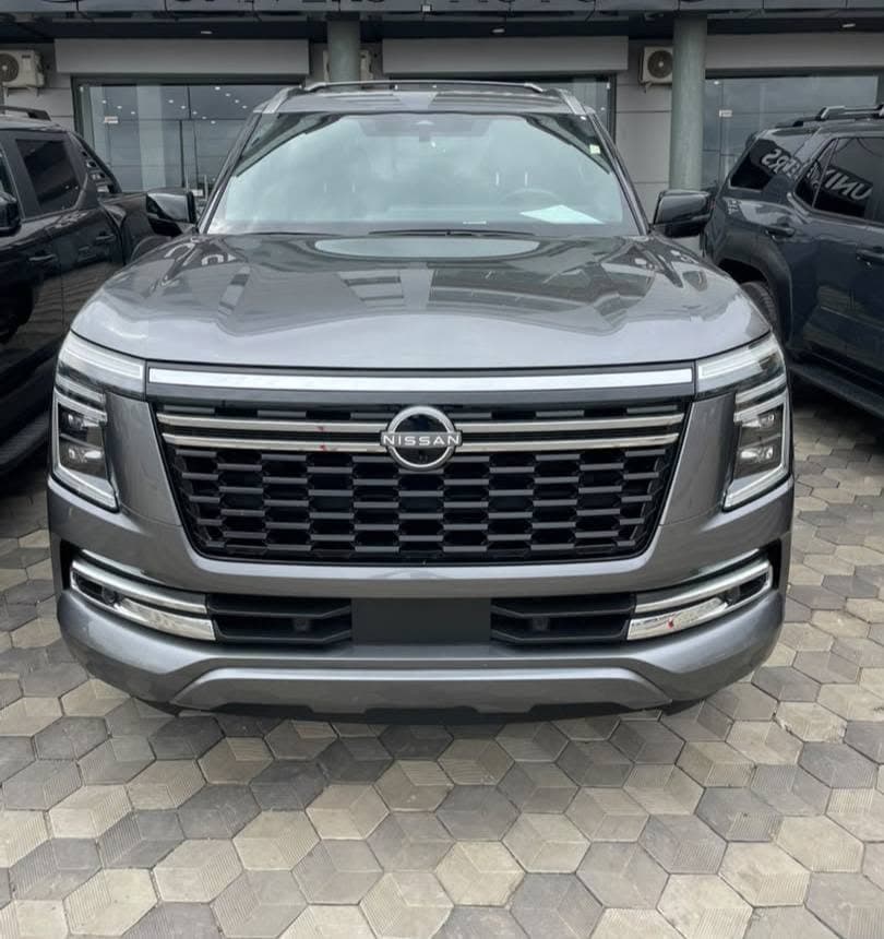 NISSAN ARMADA LUXURY SPORT